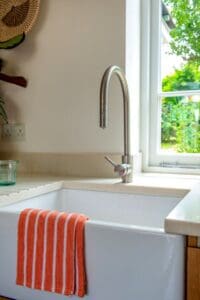 solid surface kitchen tops